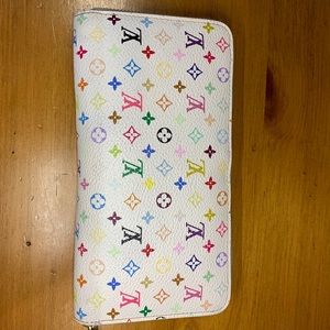 Louis Vuitton LIMITED EDITION Zippy Wallet